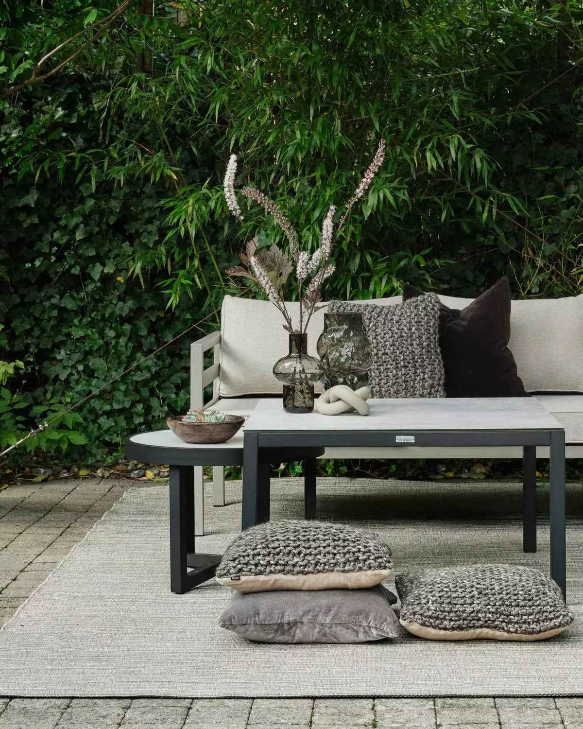 Brafab Itonda Kaffeetisch Schwarz/Sand, Ø60x40 Cm 4 Brafab Itonda Kaffeetisch Schwarz/Sand, Ø60x40 Cm – Bild 2