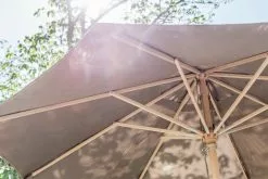 Brafab Reggio Sonnenschirm Ø300 Cm, Taupe 13 Brafab Reggio Sonnenschirm Ø300 Cm, Taupe -Günstiges Stuhlgeschäft brafab reggio holzsonnenschirm 3m 10