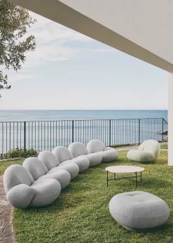 Gubi TS Outdoor Kaffeetisch Ø80x35 Cm, Schwarz/Weiß Travertin 11 Gubi TS Outdoor Kaffeetisch Ø80x35 Cm, Schwarz/Weiß Travertin -Günstiges Stuhlgeschäft gubi ts outdoor coffee table 80 black white travertin 3